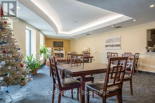 802 - 150 Dunlop Street E, Barrie (City Centre), ON - Indoor Photo Showing Dining Room