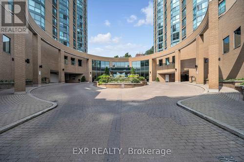 802 - 150 Dunlop Street E, Barrie (City Centre), ON - Outdoor