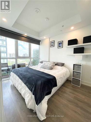 805 - 180 Fairview Mall Drive, Toronto (Don Valley Village), ON - Indoor Photo Showing Bedroom