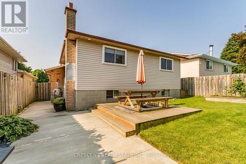 3 Halam Avenue, Hamilton (Burkholme), ON - Outdoor