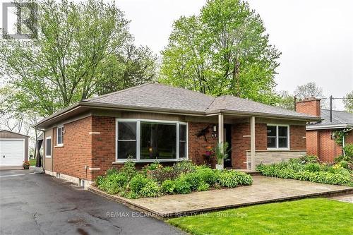 47 Blossom Avenue, Brantford, ON - Outdoor