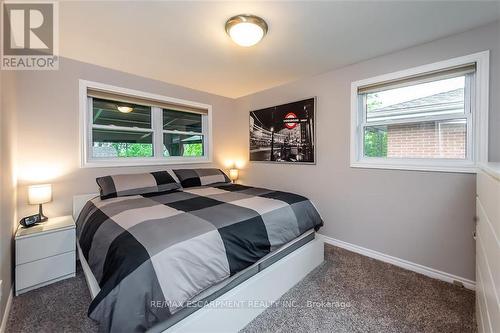 47 Blossom Avenue, Brantford, ON - Indoor Photo Showing Bedroom