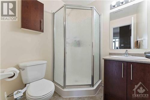 105 Artesa Private Unit#L, Ottawa, ON - Indoor Photo Showing Bathroom