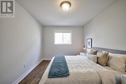 95 Mcguiness Drive, Brantford, ON - Indoor Photo Showing Bedroom