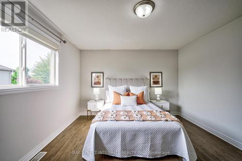 95 Mcguiness Drive, Brantford, ON - Indoor Photo Showing Bedroom