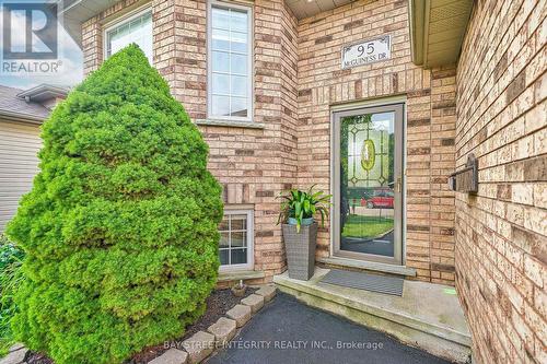 95 Mcguiness Drive, Brantford, ON - Outdoor