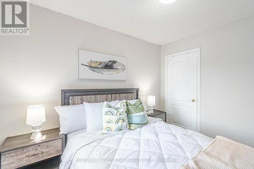 30 Silo Court, Brampton, ON - Indoor Photo Showing Bedroom