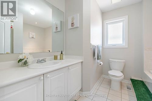 30 Silo Court, Brampton, ON - Indoor Photo Showing Bathroom