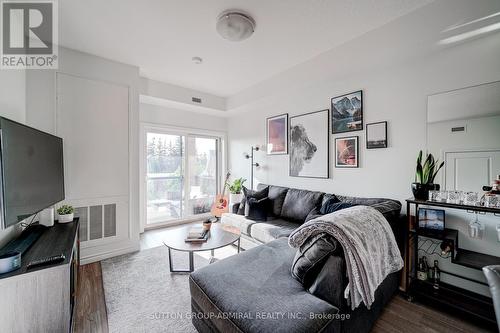 301 - 2605 Binbrook Road, Hamilton (Binbrook), ON - Indoor Photo Showing Living Room