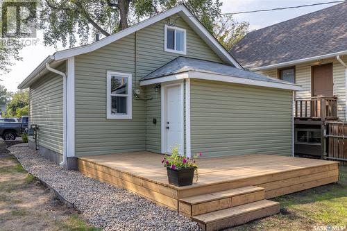 428 F Avenue S, Saskatoon, SK - Outdoor With Exterior