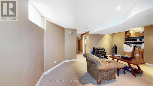 140 Rossmore Court, London, ON - Indoor Photo Showing Other Room