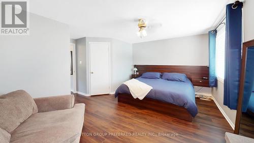 140 Rossmore Court, London, ON - Indoor Photo Showing Bedroom