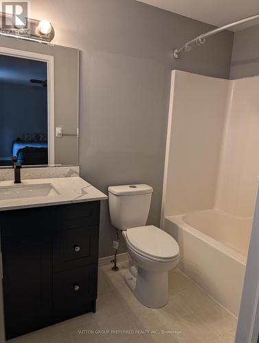 140 Rossmore Court, London, ON - Indoor Photo Showing Bathroom