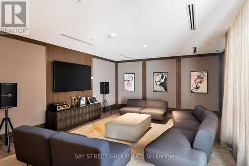 309E - 278 Buchanan Drive, Markham, ON - Indoor Photo Showing Living Room