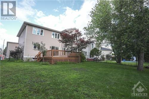 1816 Thornecrest Street, Ottawa, ON - Outdoor With Deck Patio Veranda