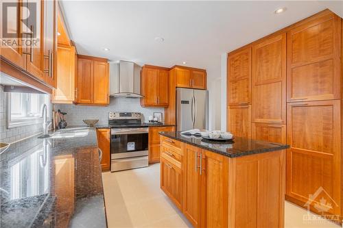 1816 Thornecrest Street, Ottawa, ON - Indoor Photo Showing Kitchen