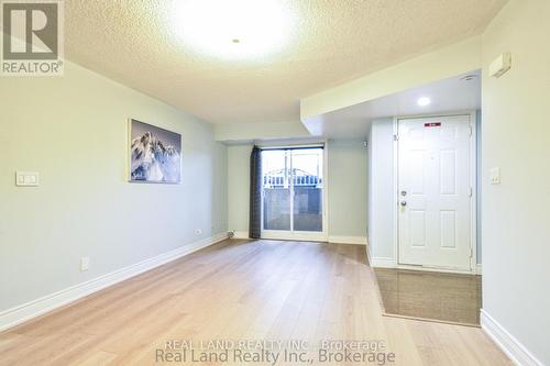 27 Sunrise Drive, Markham (Milliken Mills East), ON - Indoor Photo Showing Other Room