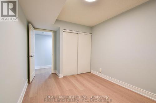 27 Sunrise Drive, Markham (Milliken Mills East), ON - Indoor Photo Showing Other Room