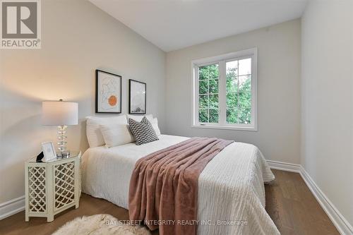 4 - 1489 Heritage Way, Oakville (Glen Abbey), ON - Indoor Photo Showing Bedroom