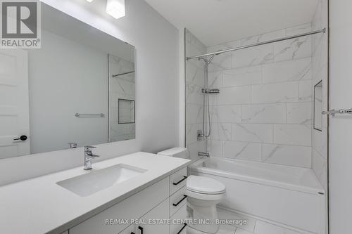 38 - 3380 Singleton Avenue, London, ON - Indoor Photo Showing Bathroom