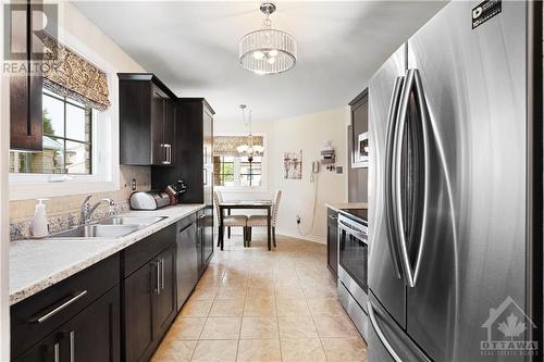 78 Hummingbird Crescent, Ottawa, ON - Indoor Photo Showing Kitchen With Double Sink