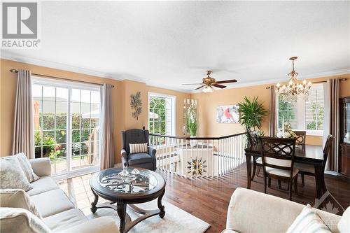 78 Hummingbird Crescent, Ottawa, ON - Indoor Photo Showing Living Room