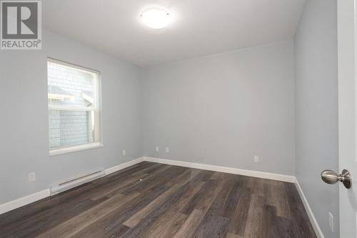 3965 Triumph Street, Burnaby, BC - Indoor Photo Showing Other Room