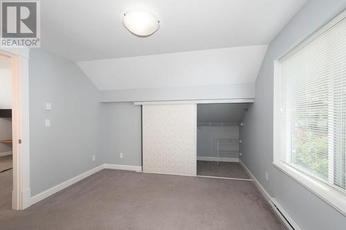 3965 Triumph Street, Burnaby, BC - Indoor Photo Showing Other Room