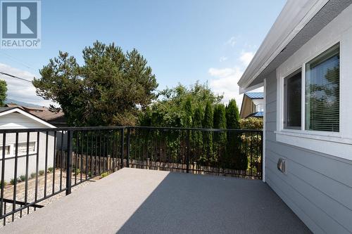 3965 Triumph Street, Burnaby, BC - Outdoor With Exterior