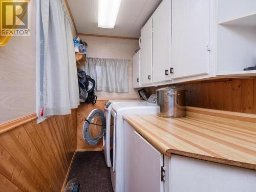 4 Raven Crescent, Whitehorse South, YT - Indoor Photo Showing Laundry Room