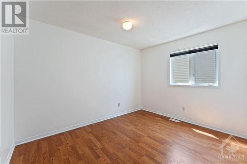 2112 Gardenway Drive, Ottawa, ON - Indoor Photo Showing Other Room