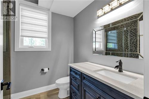 14035 Willbruck Drive, Morrisburg, ON - Indoor Photo Showing Bathroom