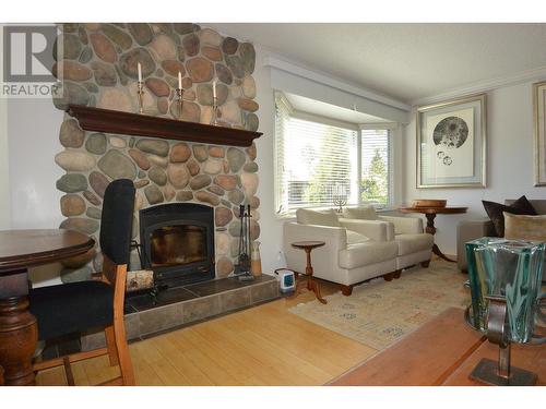 3622 16Th Avenue, Smithers, BC - Indoor Photo Showing Living Room With Fireplace