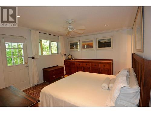 3622 16Th Avenue, Smithers, BC - Indoor Photo Showing Bedroom