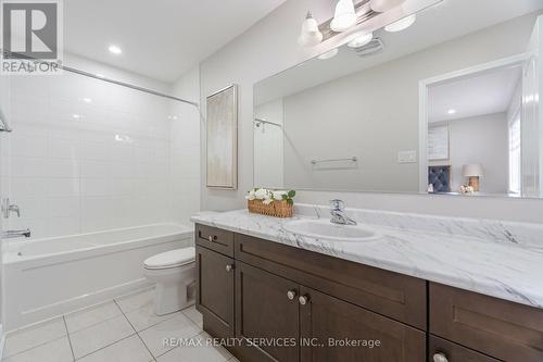 47 Baycliffe Crescent, Brampton (Northwest Brampton), ON - Indoor Photo Showing Bathroom