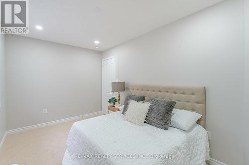 47 Baycliffe Crescent, Brampton (Northwest Brampton), ON - Indoor Photo Showing Bedroom