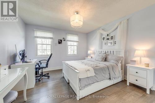 2830 Andorra Circle, Mississauga (Meadowvale), ON - Indoor Photo Showing Bedroom