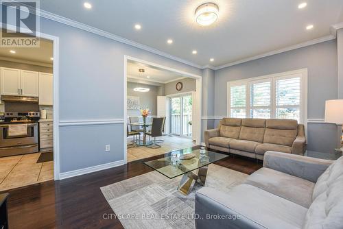 409 Spring Blossom Crescent, Oakville (Iroquois Ridge North), ON - Indoor Photo Showing Living Room