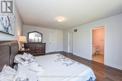 409 Spring Blossom Crescent, Oakville (Iroquois Ridge North), ON - Indoor Photo Showing Bedroom