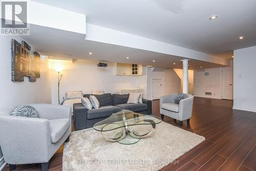 409 Spring Blossom Crescent, Oakville (Iroquois Ridge North), ON - Indoor Photo Showing Living Room