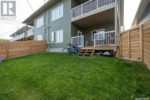 686/690 19Th Street W, Prince Albert, SK - Outdoor With Exterior