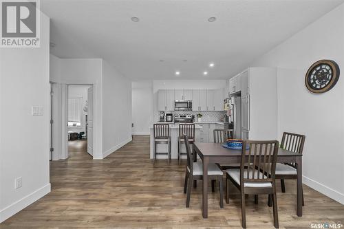 686/690 19Th Street W, Prince Albert, SK - Indoor Photo Showing Dining Room