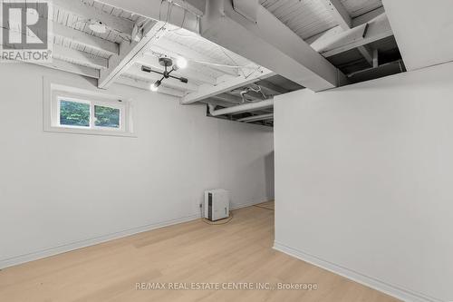 49 Ninth Avenue, Brantford, ON - Indoor Photo Showing Other Room