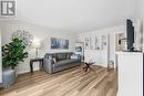 49 Ninth Avenue, Brantford, ON  - Indoor Photo Showing Living Room 