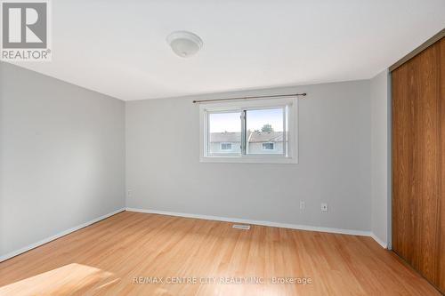 74 - 40 Tiffany Drive, London, ON - Indoor Photo Showing Other Room