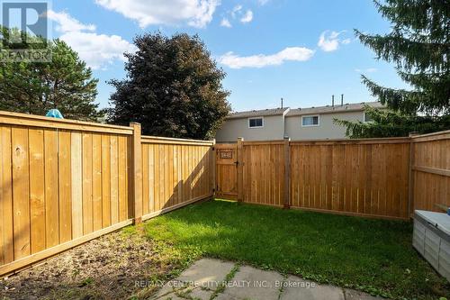 74 - 40 Tiffany Drive, London, ON - Outdoor