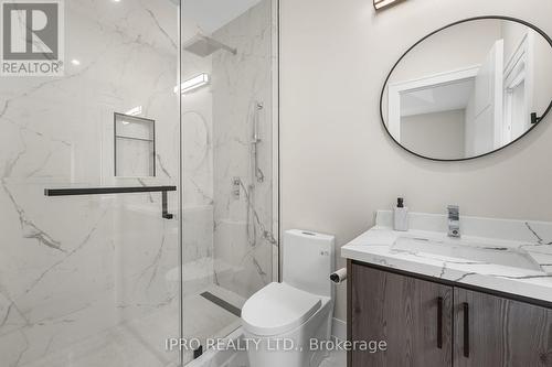 262 Senlac Road, Toronto (Willowdale West), ON - Indoor Photo Showing Bathroom