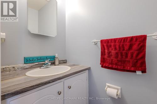 101 - 50 Lakeshore Road S, St. Catharines, ON - Indoor Photo Showing Bathroom