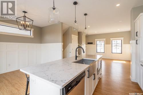 3270 Green Brook Road, Regina, SK - Indoor Photo Showing Kitchen With Upgraded Kitchen