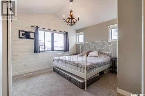 3270 Green Brook Road, Regina, SK - Indoor Photo Showing Bedroom